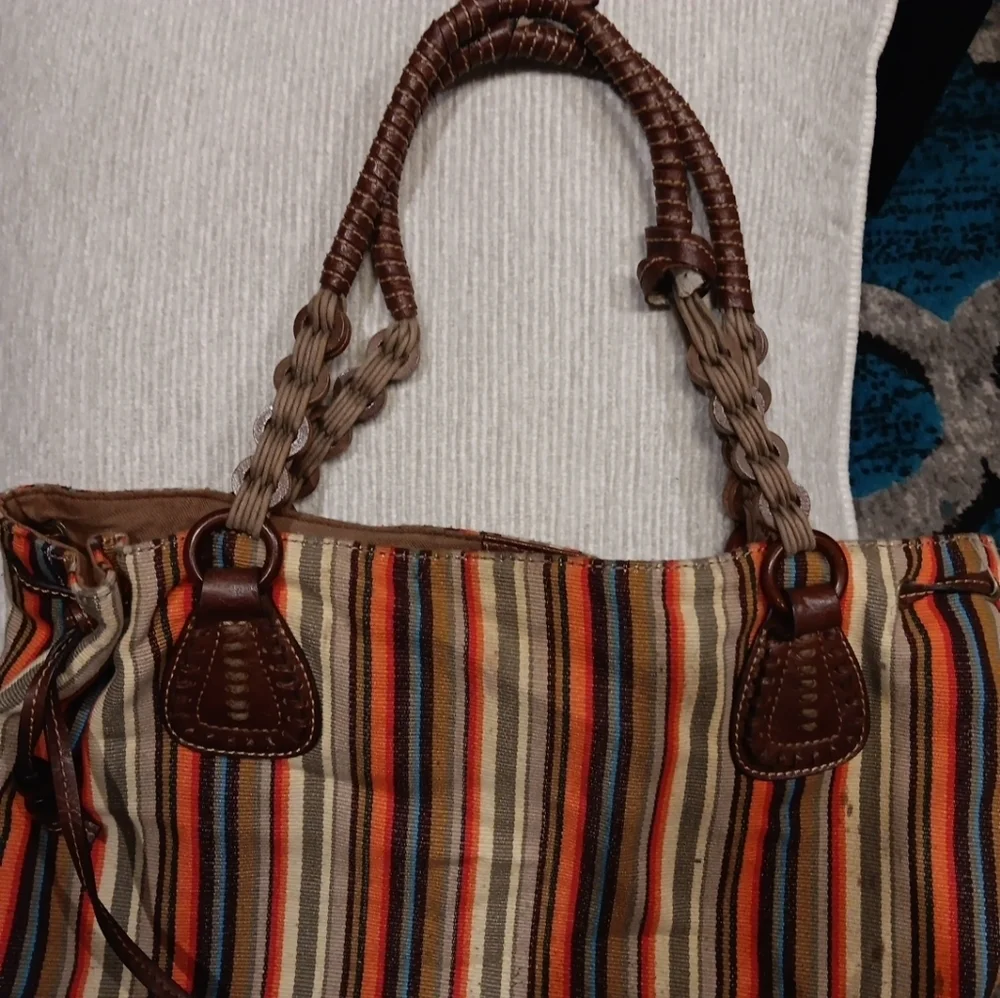 Fossil this medium